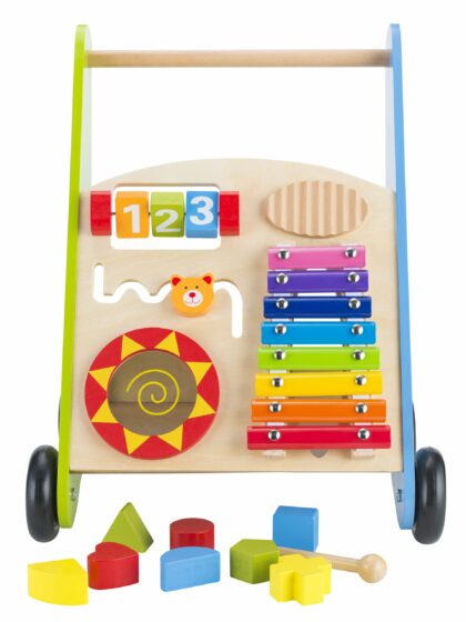 Puidust käimistugi-tegevuskeskus Muusika