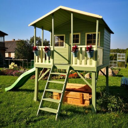 Laste mängumaja ANNA kahe kiigega