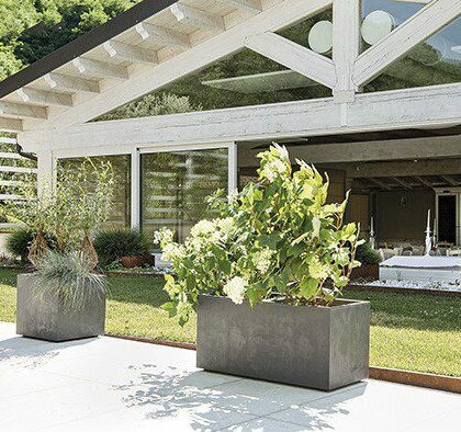 Lillepott veepaagi ja ratastega, 49 cm, Antratsiit