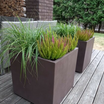 Lillepott veepaagiga, 39 cm, Graniit