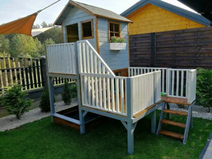 Liivakastiga mängumaja KARL