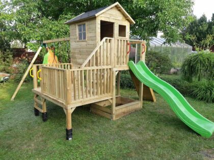 Liivakastiga mängumaja KARL