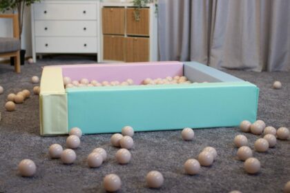 Pehme pallimere bassein 130 x 130 cm, pastelne