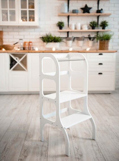 Laste puidust torntool, reguleeritava kõrgusega, valge