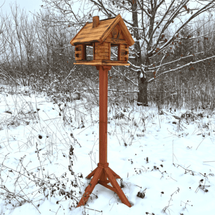 Puidust linnusöögimaja, Talvike