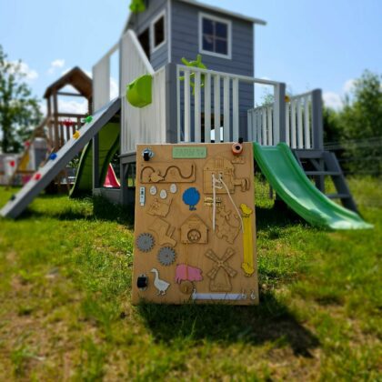 Puidust kahepoolne tegelustahvel FARM