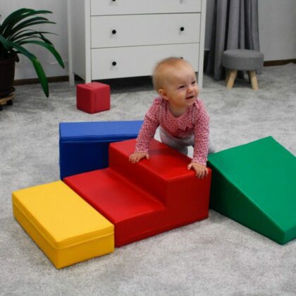 Pehmete mänguklotside komplekt VIIS, värviline