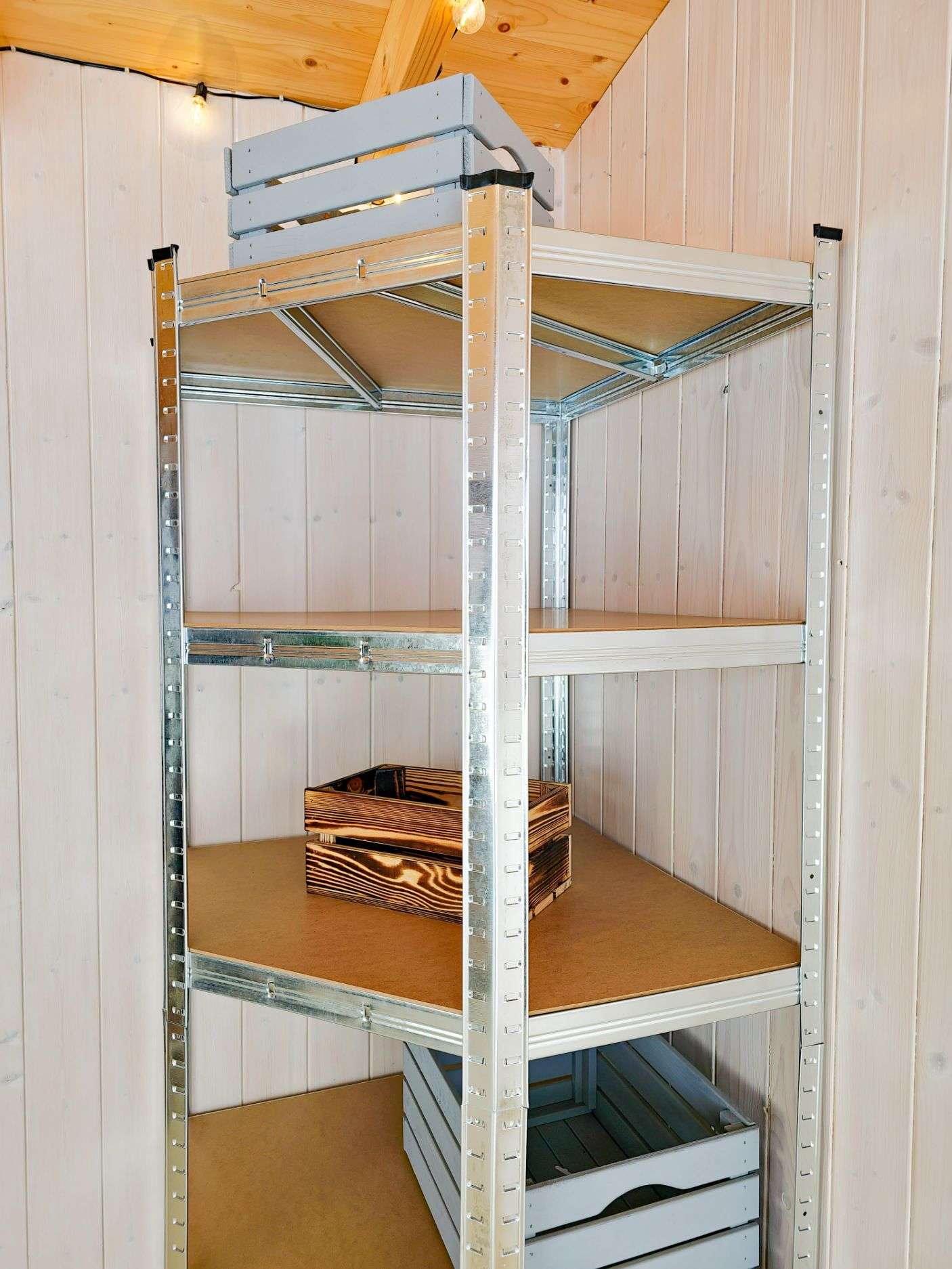 Laoriiul nurka, 180 x 70 x 70 x 40 cm, 175 kg